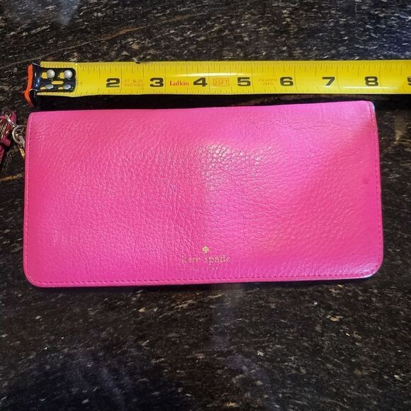 Kate Spade Pink Erin Logan Court Leather Wallet With Wrist Strap - GUC - Picture 15 of 16
